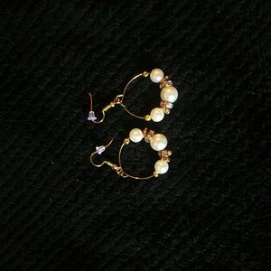 Pearl dangle hoop earrings